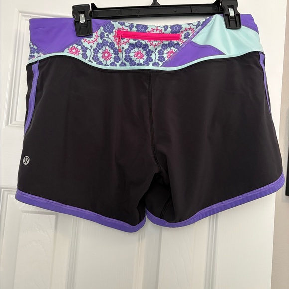 Lululemon Athletica speed up 2” shorts RARE design - Picture 2 of 5